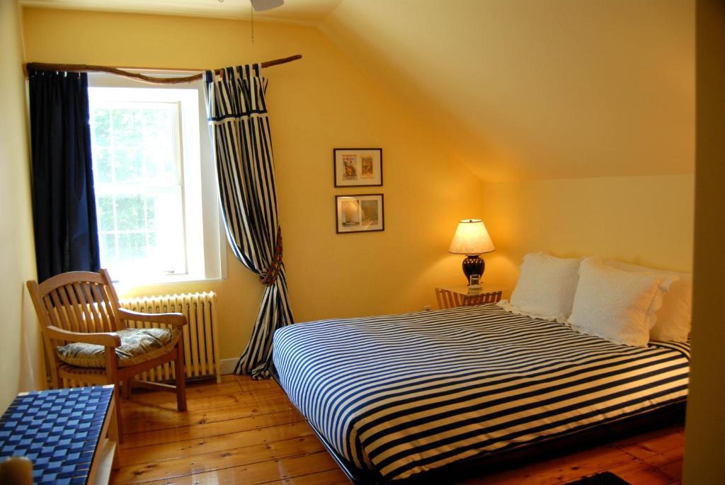 Le Passe-Partout Cowansville Room photo